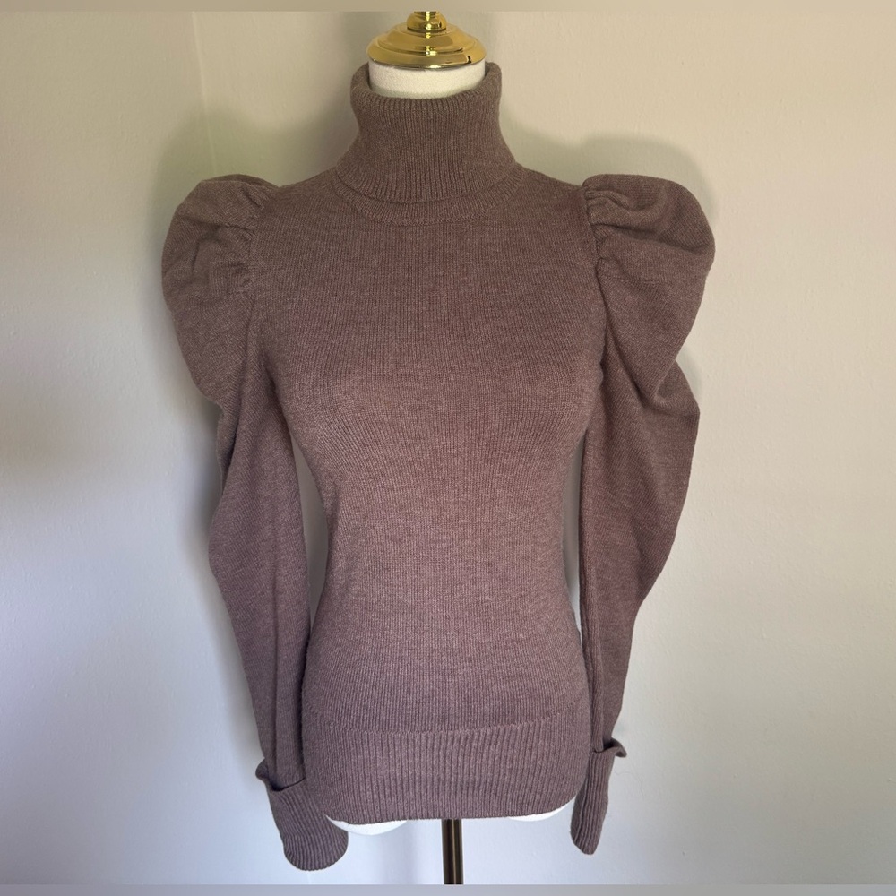 Tularose Raelynn sweater! - Picture 2 of 4